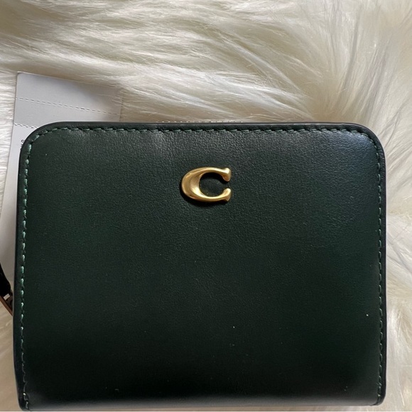 Coach Amazon Green Billfold Snap Smooth Leather Wallet - Picture 2 of 9